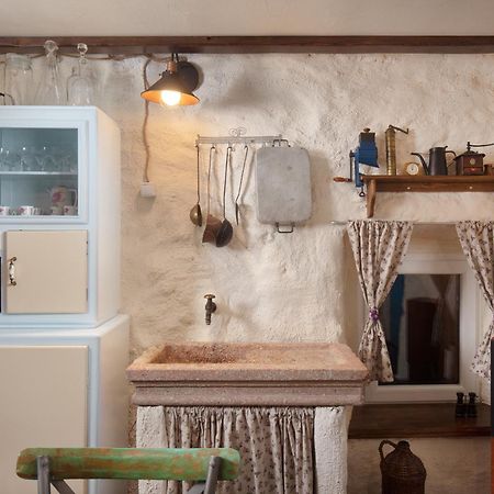 Mondinica Heritage House - Heated Pool Dobrinj 外观 照片